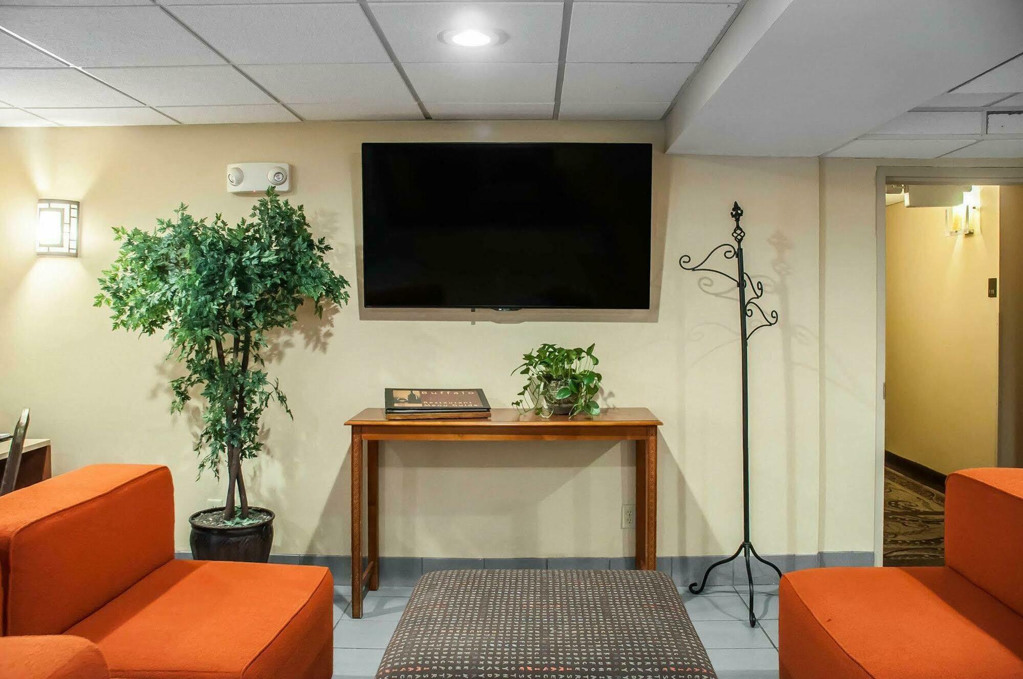 Comfort Inn University Amherst Exterior photo